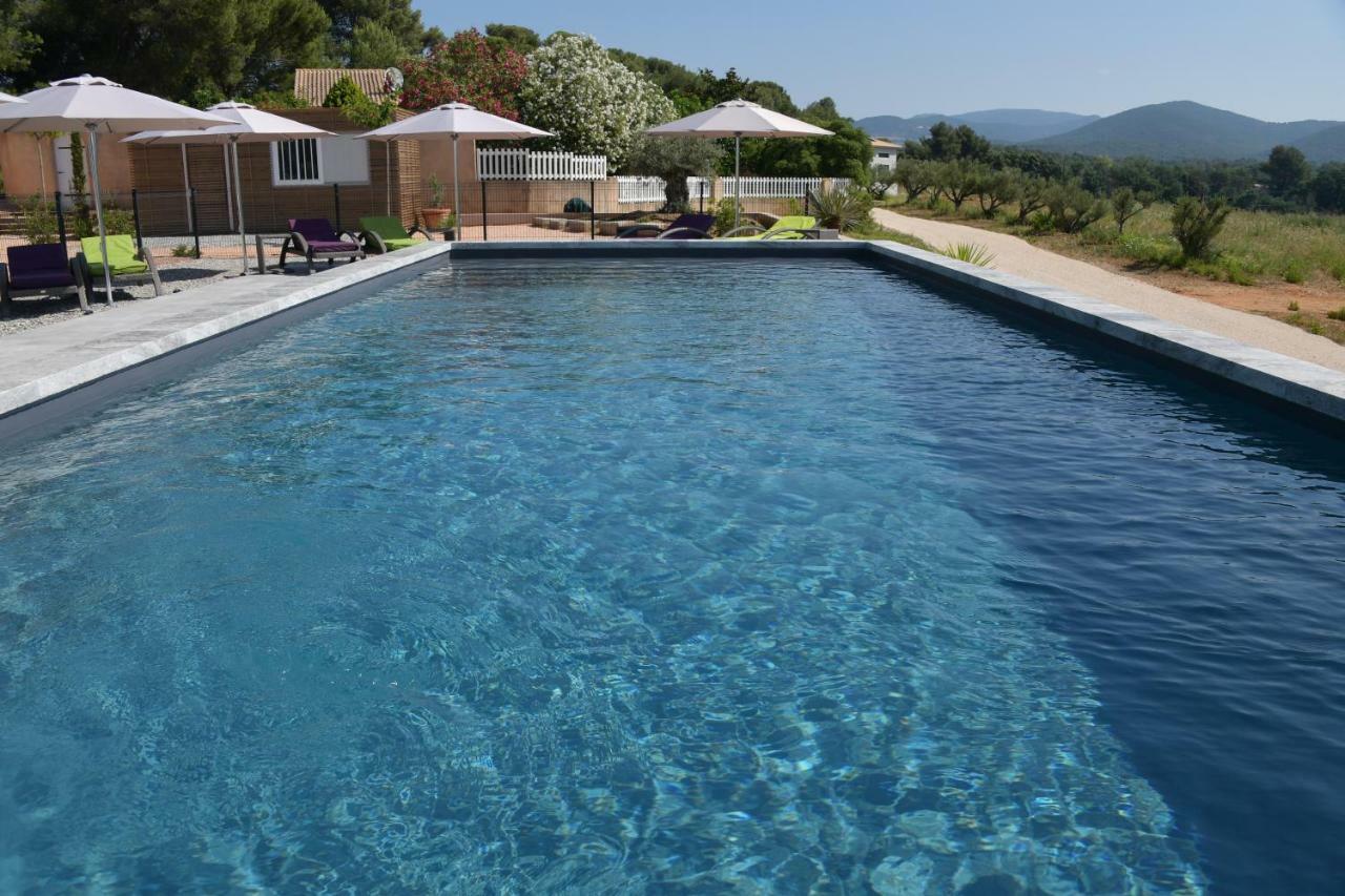 Sous Les Pins Gites Et Chambres D'Hotes La Londe-les-Maures Exterior photo